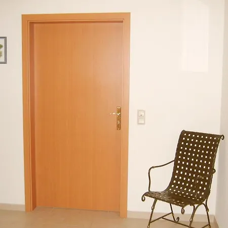 Hansehuus 1 Kranich * Zempin