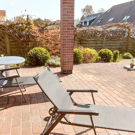 Hansehuus 1 Kranich 泽姆平